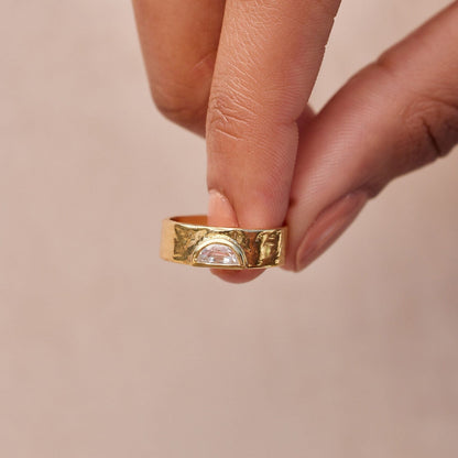 Stone Cigar Band Ring